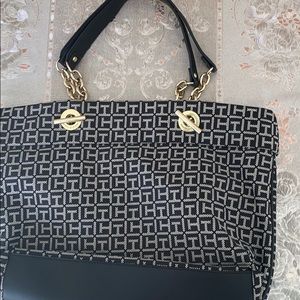 Tommy Hilfiger bag